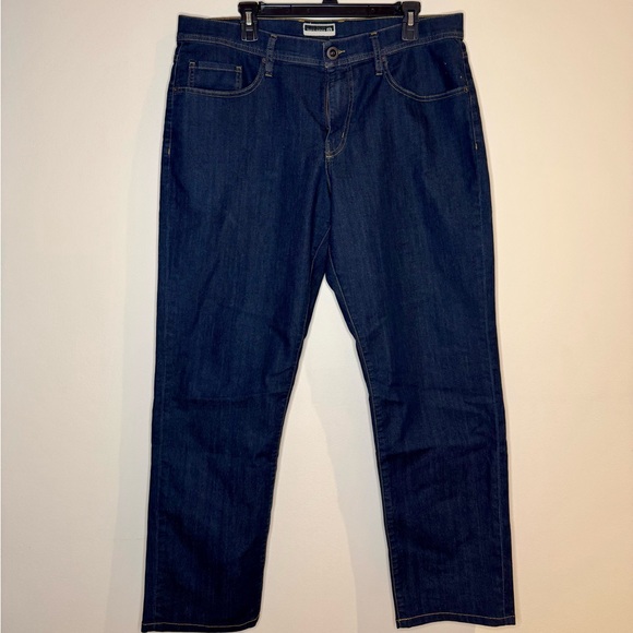 Travis Mathew Legacy Featherweight Jeans 35x30 - Picture 1 of 4